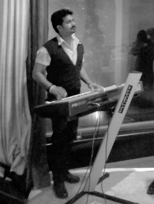 indian keyboard player pune