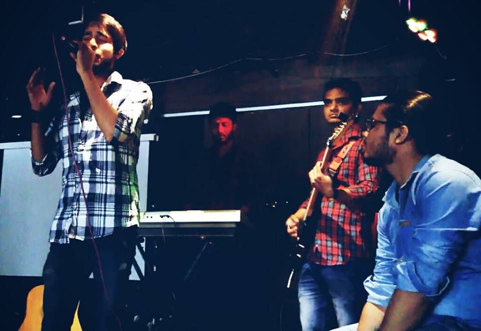top male singer pune