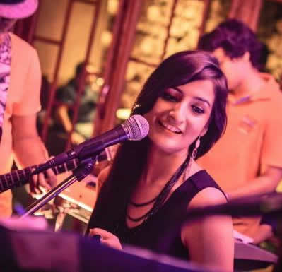 female singers pune